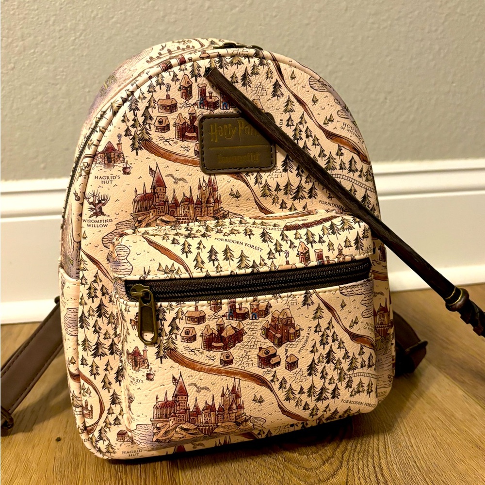 Harry Potter Lounge Fly Backpack 🔮🚂🍺✨